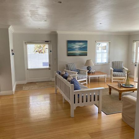 Shore'S Edge Luxury Oceanfront Home ヘルマナス エクステリア 写真