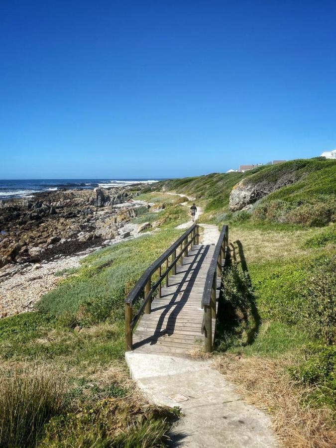 Shore'S Edge Luxury Oceanfront Home ヘルマナス エクステリア 写真