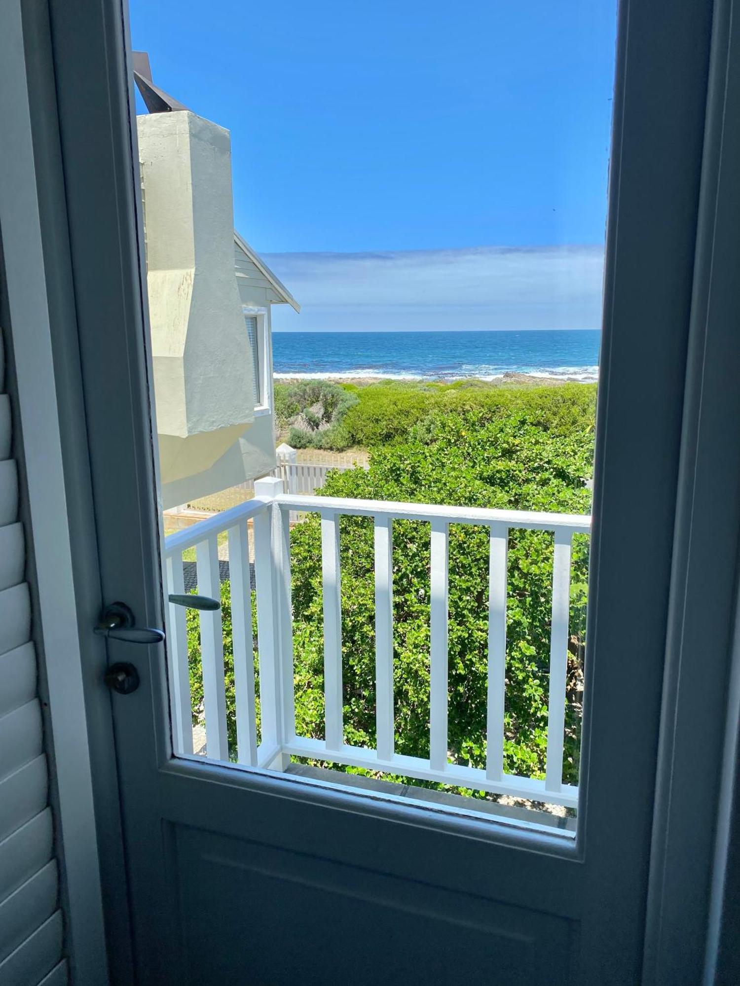 Shore'S Edge Luxury Oceanfront Home ヘルマナス エクステリア 写真